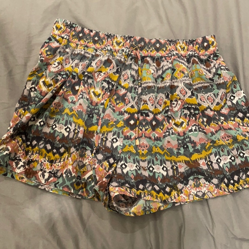 Forever 21 flowy shorts